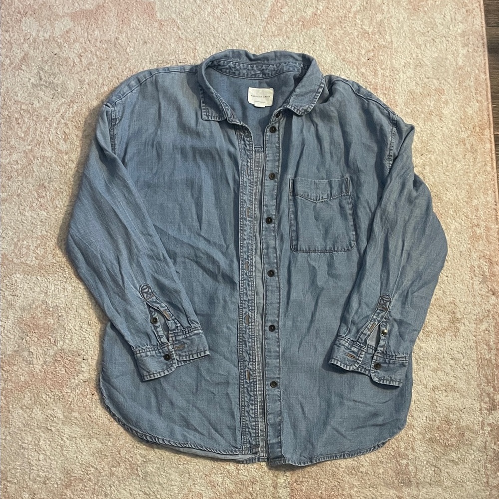 American Eagle Outfitters Casual Denim Button Down Shirt